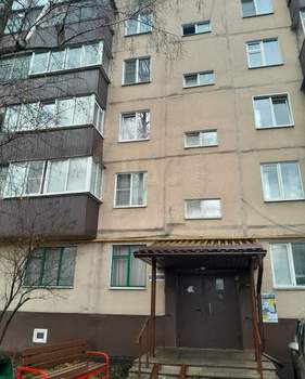 2-к квартира, вторичка, 44м2, 1/5 этаж