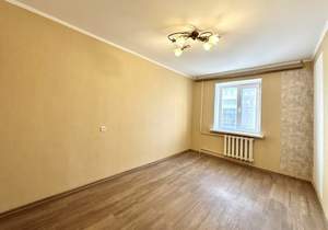 4-к квартира, вторичка, 76м2, 8/14 этаж