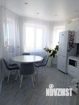 2-к квартира, вторичка, 56м2, 8/17 этаж