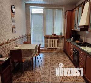 3-к квартира, вторичка, 120м2, 3/6 этаж