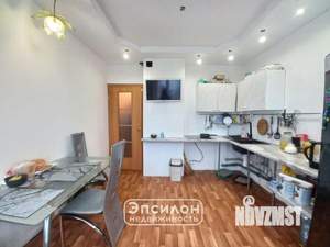 2-к квартира, вторичка, 57м2, 9/17 этаж