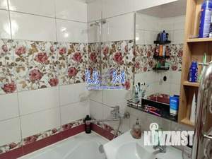 4-к квартира, вторичка, 77м2, 1/9 этаж
