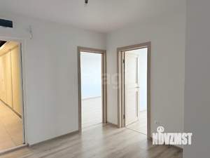 2-к квартира, вторичка, 68м2, 1/17 этаж