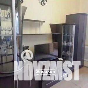 1-к квартира, вторичка, 42м2, 3/5 этаж