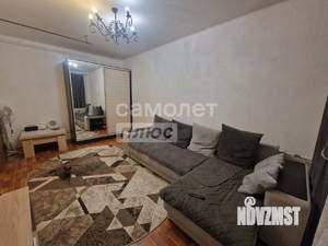 2-к квартира, вторичка, 54м2, 1/17 этаж