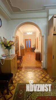 3-к квартира, вторичка, 120м2, 3/7 этаж