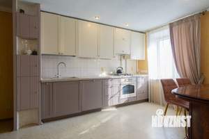 3-к квартира, вторичка, 58м2, 6/10 этаж