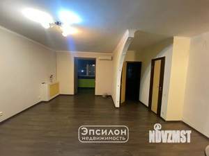 3-к квартира, вторичка, 64м2, 1/5 этаж