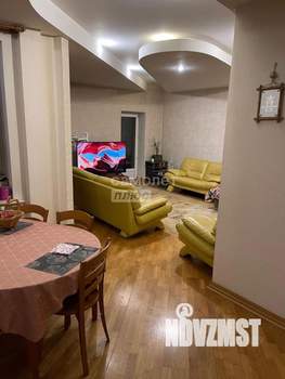 4-к квартира, вторичка, 142м2, 6/9 этаж