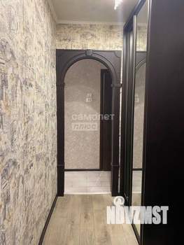 2-к квартира, вторичка, 44м2, 1/9 этаж