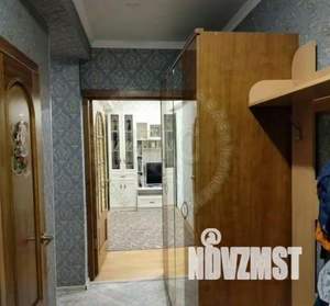 2-к квартира, вторичка, 61м2, 1/9 этаж