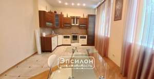 4-к квартира, вторичка, 143м2, 3/6 этаж