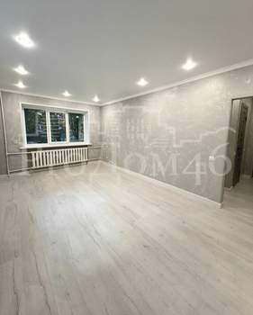 1-к квартира, вторичка, 31м2, 1/4 этаж