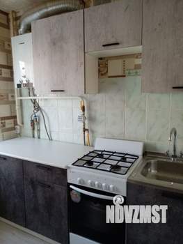 2-к квартира, вторичка, 42м2, 1/4 этаж