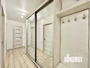 2-к квартира, вторичка, 52м2, 9/18 этаж