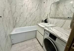 2-к квартира, вторичка, 56м2, 14/17 этаж