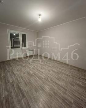 2-к квартира, вторичка, 61м2, 9/17 этаж