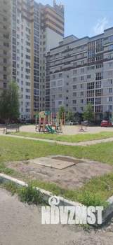 2-к квартира, вторичка, 57м2, 10/18 этаж