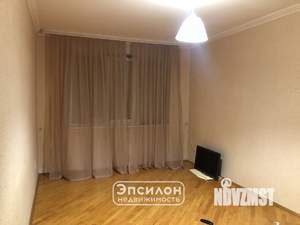 3-к квартира, вторичка, 61м2, 2/5 этаж