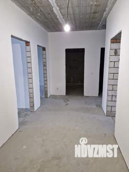 3-к квартира, вторичка, 106м2, 1/9 этаж