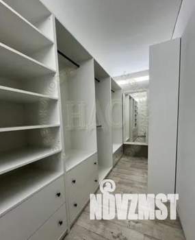 3-к квартира, вторичка, 108м2, 1/10 этаж