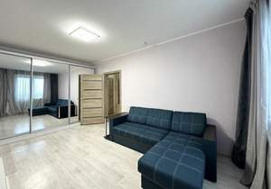 2-к квартира, вторичка, 56м2, 14/17 этаж