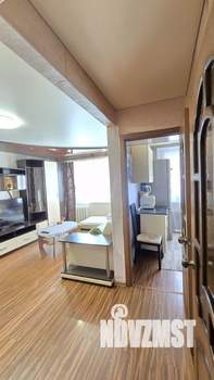 3-к квартира, вторичка, 58м2, 1/5 этаж