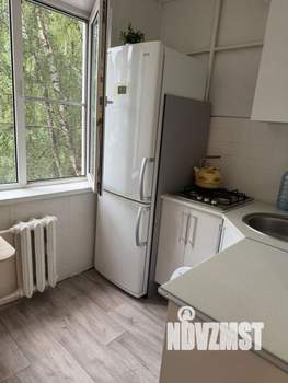 2-к квартира, вторичка, 43м2, 3/5 этаж