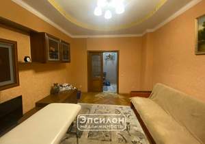 2-к квартира, вторичка, 60м2, 4/4 этаж