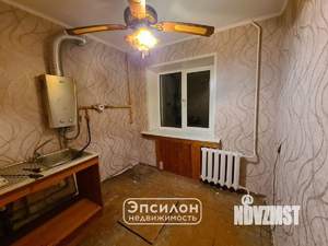 2-к квартира, вторичка, 44м2, 1/4 этаж
