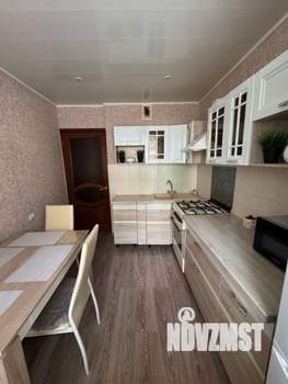 3-к квартира, вторичка, 60м2, 1/9 этаж