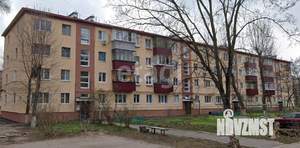 2-к квартира, вторичка, 42м2, 1/4 этаж