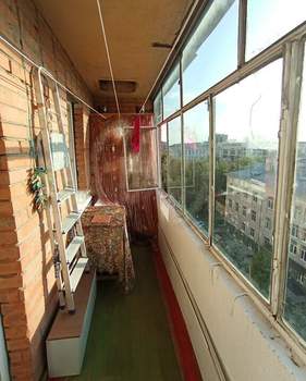 2-к квартира, вторичка, 50м2, 8/9 этаж