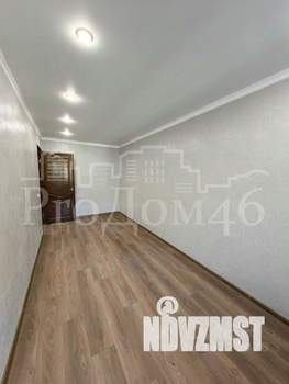 2-к квартира, вторичка, 43м2, 4/4 этаж