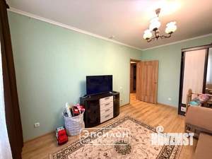 2-к квартира, вторичка, 61м2, 14/17 этаж