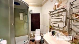 2-к квартира, вторичка, 60м2, 1/10 этаж