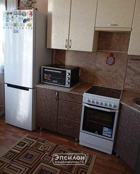 2-к квартира, вторичка, 61м2, 11/17 этаж