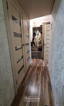 3-к квартира, вторичка, 47м2, 3/5 этаж