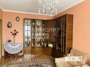 3-к квартира, вторичка, 60м2, 6/9 этаж