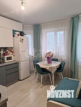 2-к квартира, вторичка, 57м2, 8/17 этаж