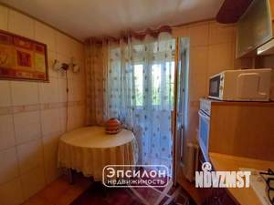 2-к квартира, вторичка, 50м2, 3/5 этаж