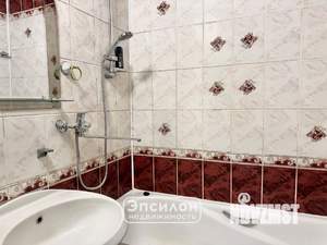 3-к квартира, вторичка, 64м2, 6/9 этаж