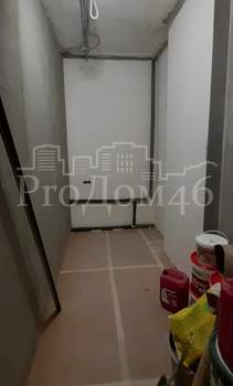 3-к квартира, вторичка, 63м2, 2/4 этаж