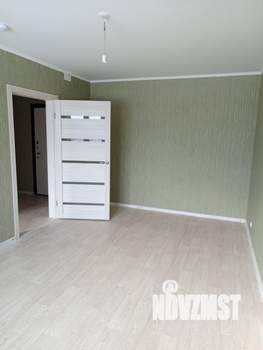 2-к квартира, вторичка, 54м2, 1/17 этаж