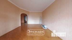 4-к квартира, вторичка, 143м2, 3/6 этаж