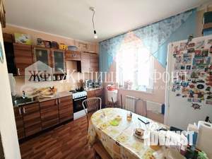 3-к квартира, вторичка, 77м2, 15/17 этаж
