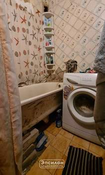 3-к квартира, вторичка, 61м2, 1/5 этаж