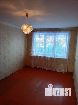 2-к квартира, вторичка, 44м2, 1/5 этаж