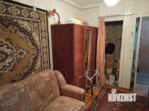 2-к квартира, вторичка, 42м2, 1/5 этаж