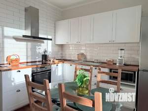 2-к квартира, вторичка, 71м2, 8/16 этаж